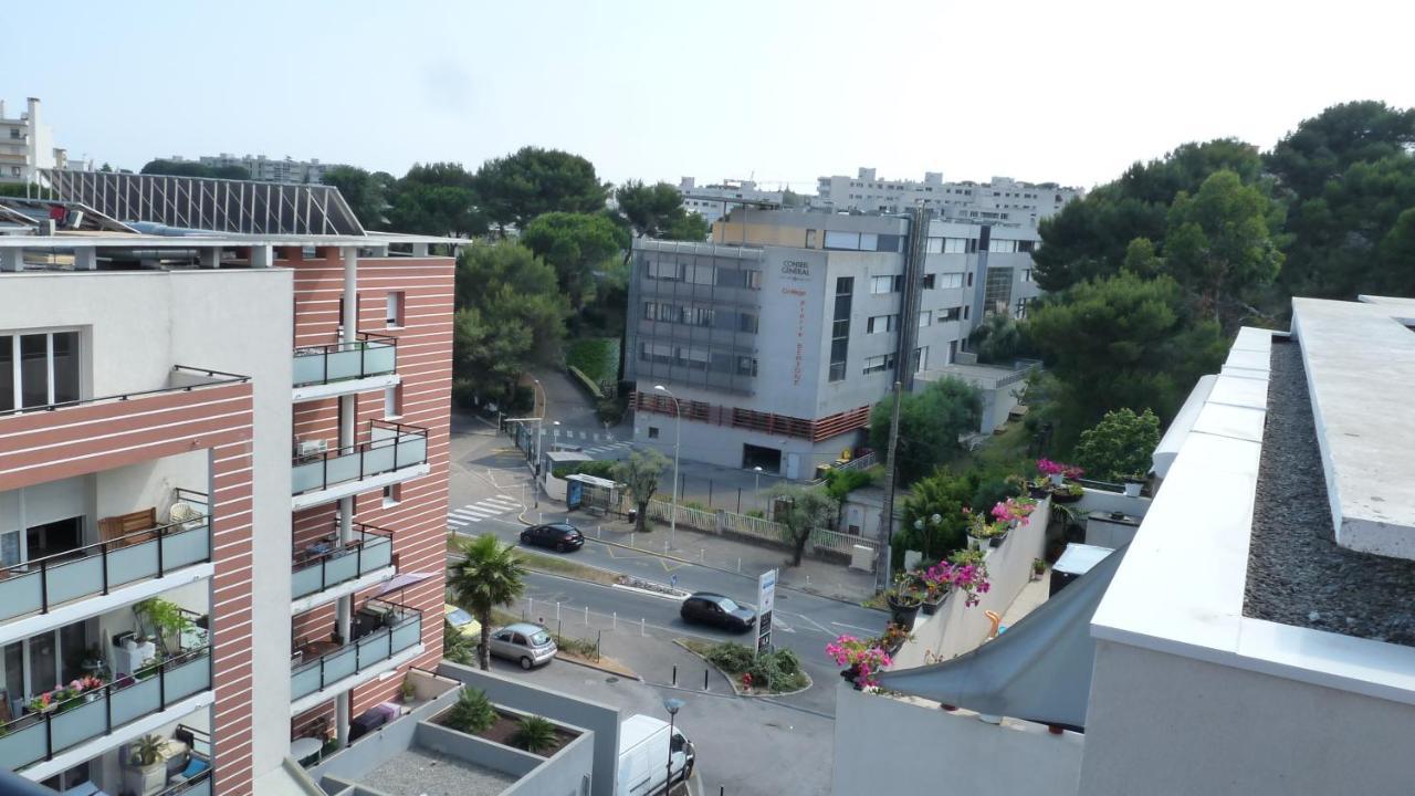 Les Grenadines Du Samedi Au Samedi Apartment Антиб Екстериор снимка